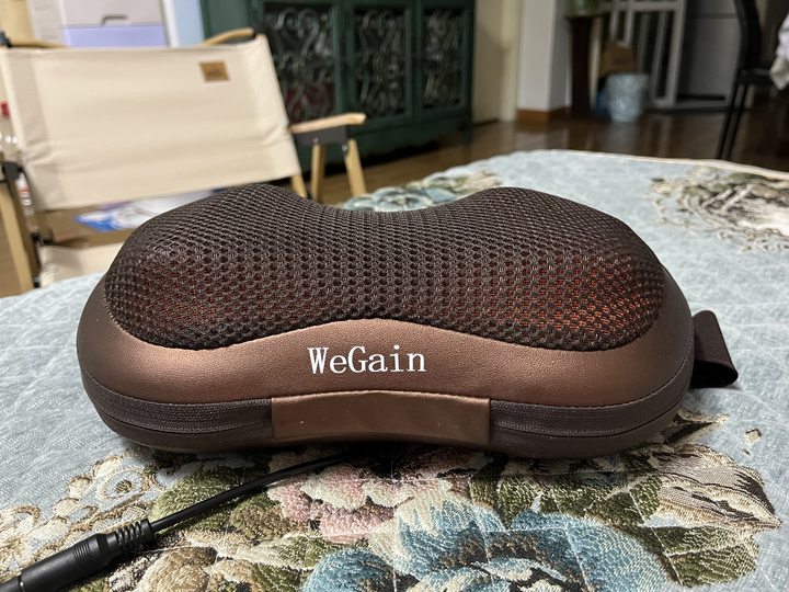 WeGain Neck Massager with heating, deep tissue kneading, electric massage pillow and other functions, suitable for back, shoulders, legs, feet, body muscle pain relief, can be used at home, in the car, in the office